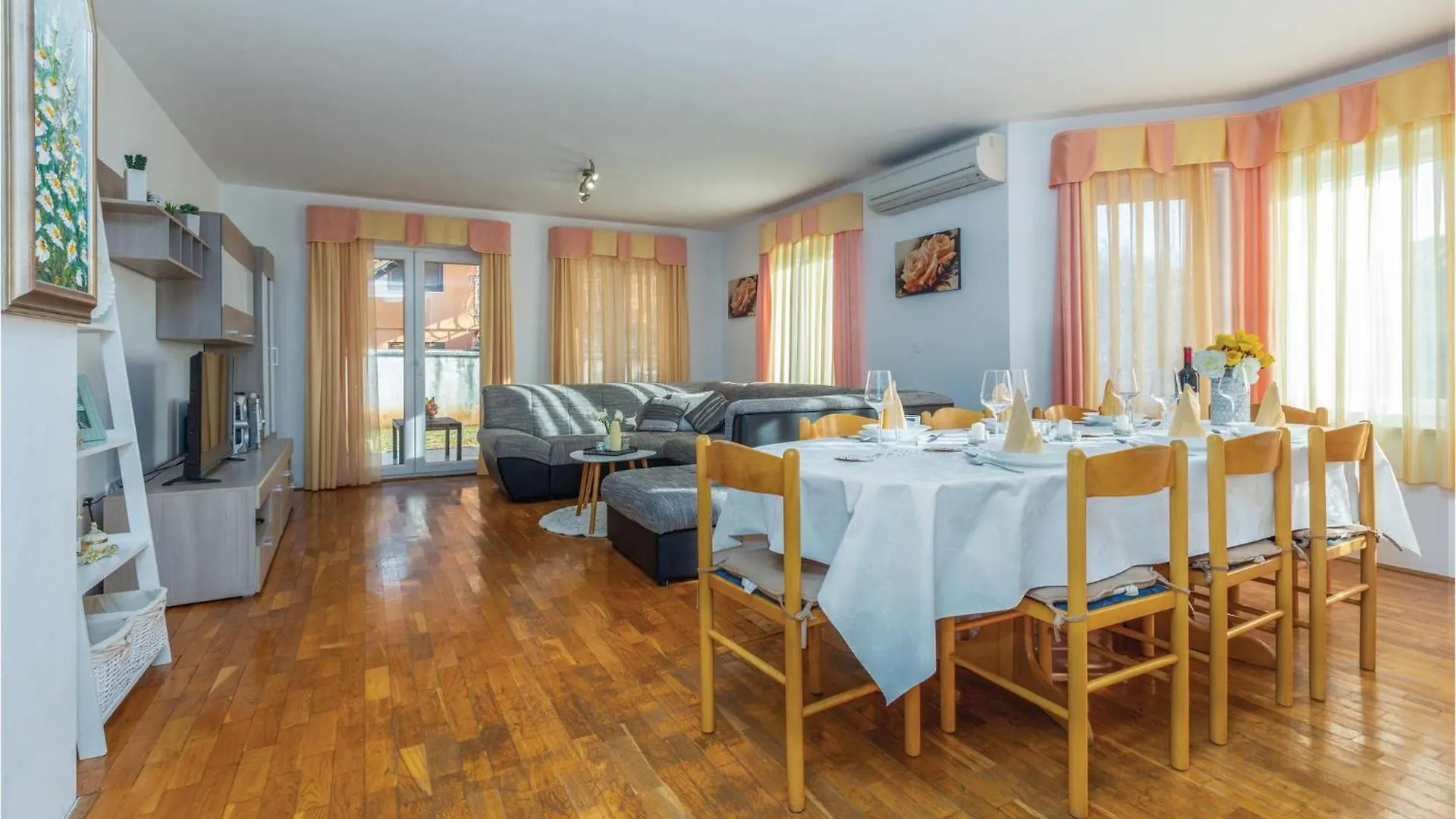 Gorgeous Home In Savudrija With Wifi 0*,  Croatia